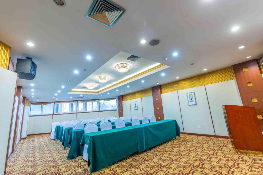 Changchun Garden Hotel Exterior foto